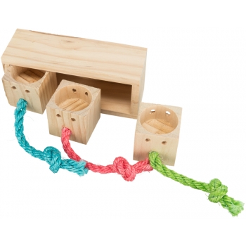 Drewniana zabawka dla królików i gryzoni Trixie